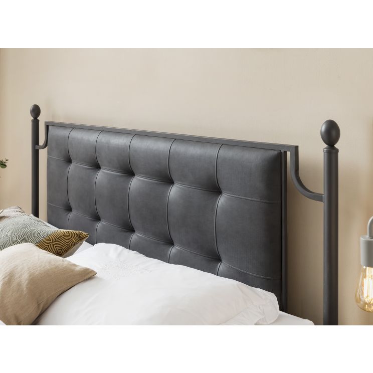 BB_Bett-2_Detail